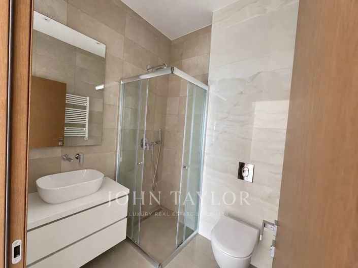 Image No.20-Appartement de 4 chambres à vendre à Limassol