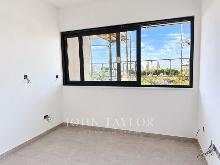 Image No.9-1 Bed Apartment for sale