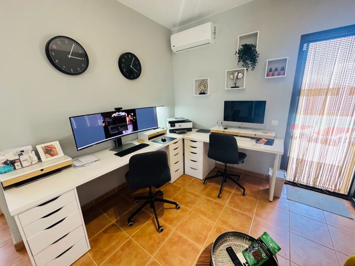 Image No.26-3 Bed Property for sale