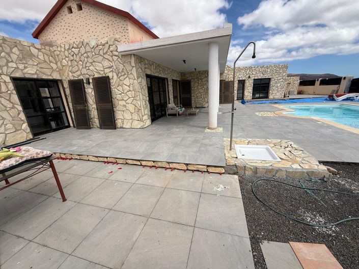 Image No.35-3 Bed Property for sale