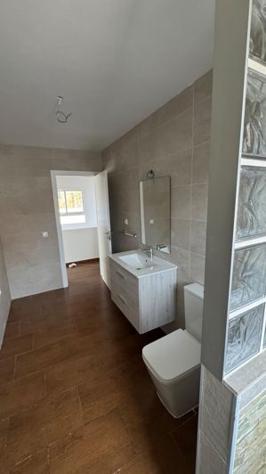 Image No.19-3 Bed Property for sale