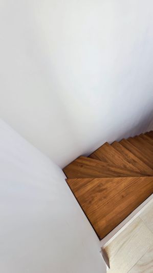 Image No.13-2 Bed Property for sale