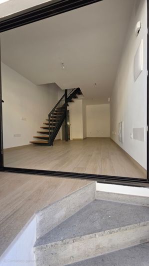 Image No.7-2 Bed Property for sale