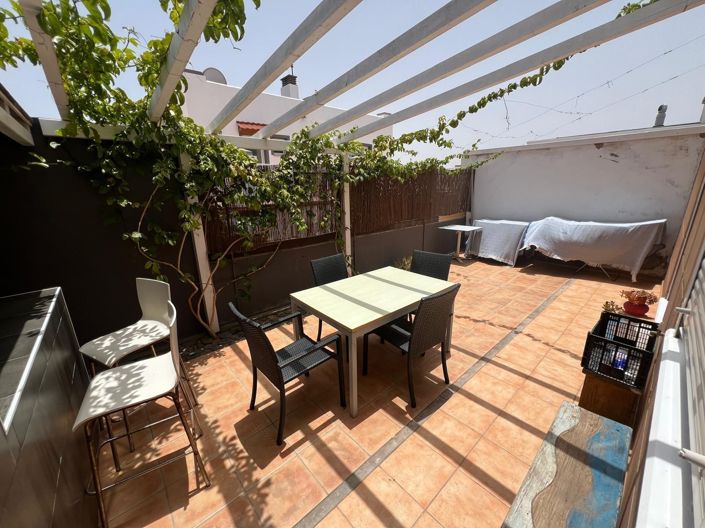 Image No.3-3 Bed Property for sale