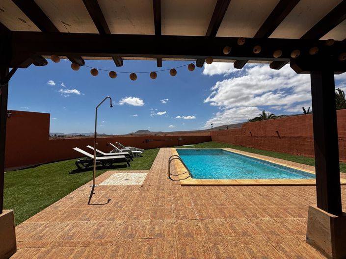 Image No.2-3 Bed Property for sale