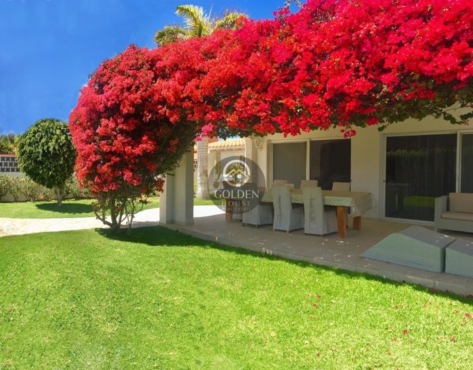 Image No.3-5 Bed Property for sale