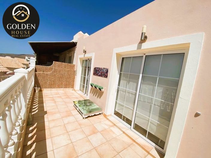 Image No.13-2 Bed Property for sale