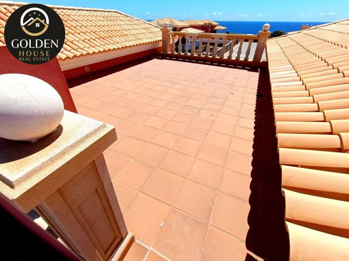 Image No.19-3 Bed Property for sale