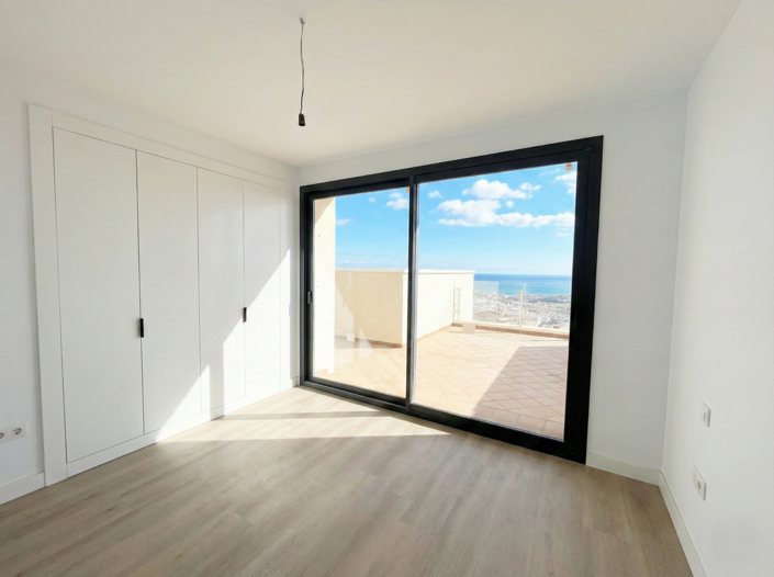 Image No.5-2 Bed Apartment for sale