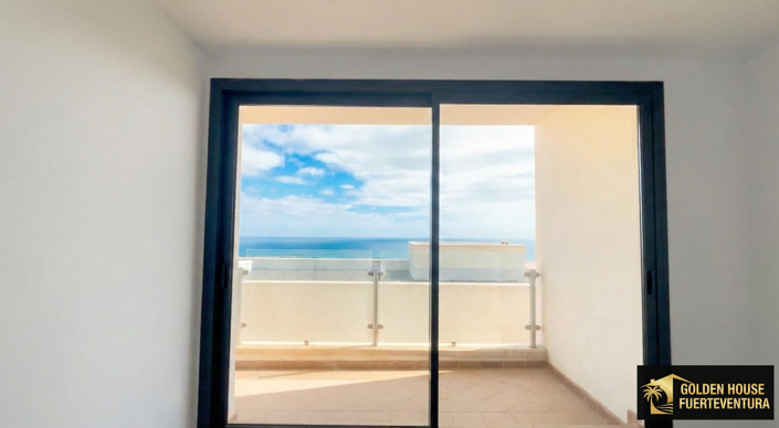 Image No.10-3 Bed Apartment for sale