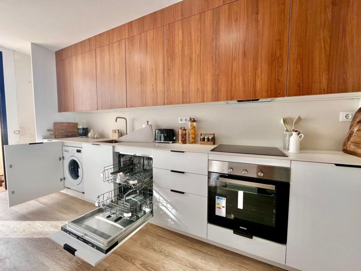 Image No.12-3 Bed Apartment for sale