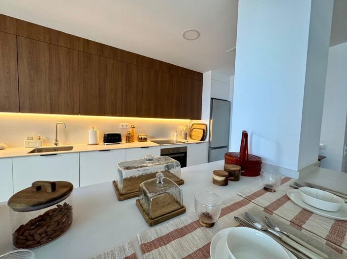 Image No.4-3 Bed Apartment for sale