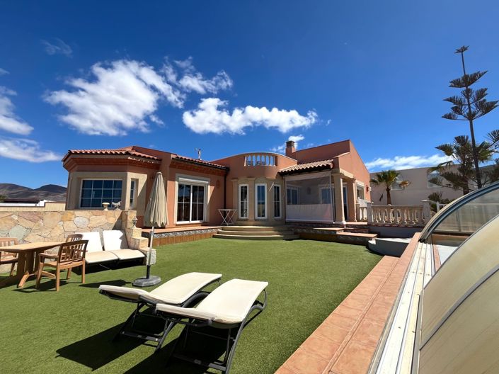 Image No.32-3 Bed Property for sale