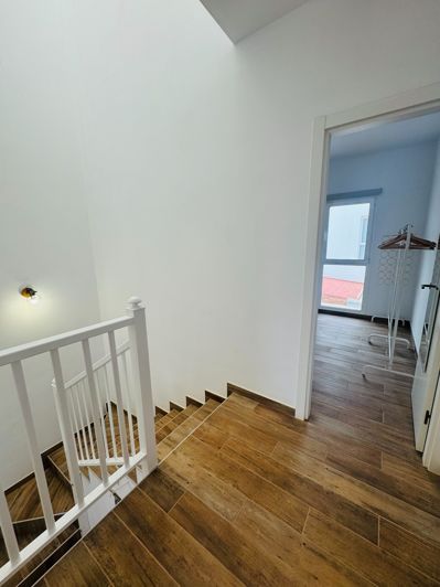 Image No.24-2 Bed Property for sale