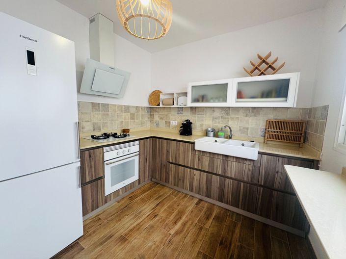 Image No.6-2 Bed Property for sale