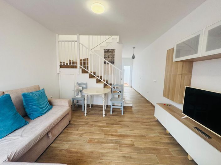 Image No.7-2 Bed Property for sale