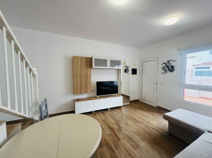 Image No.8-2 Bed Property for sale