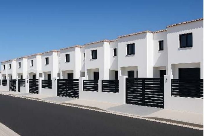 Image No.4-3 Bed Property for sale