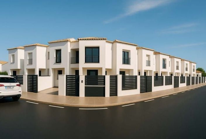 Image No.9-3 Bed Property for sale