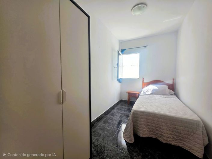 Image No.8-2 Bed Property for sale