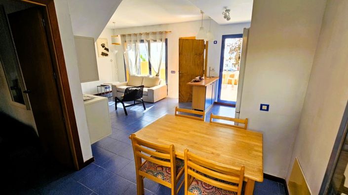 Image No.6-2 Bed Property for sale