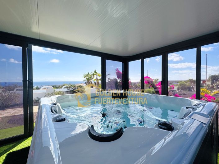 Image No.36-2 Bed Property for sale