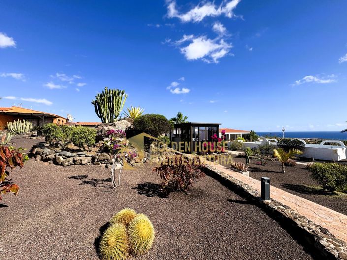 Image No.44-2 Bed Property for sale