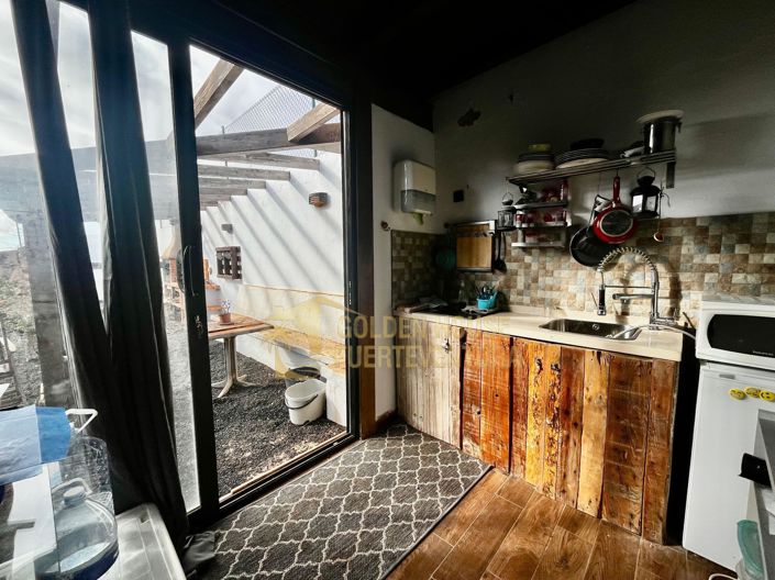 Image No.31-5 Bed Property for sale