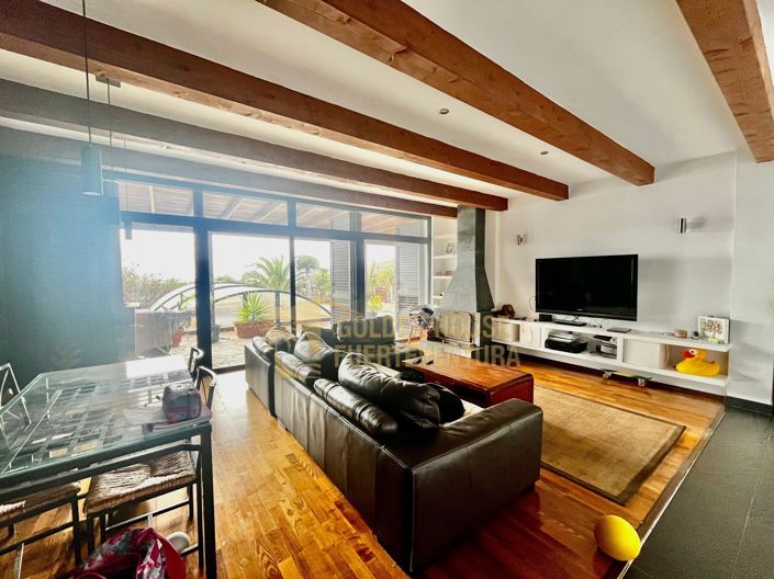 Image No.4-5 Bed Property for sale