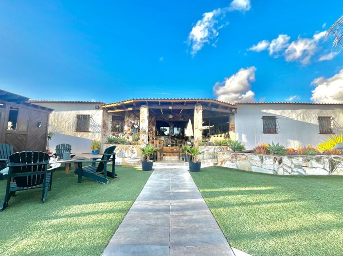 Image No.21-5 Bed Property for sale