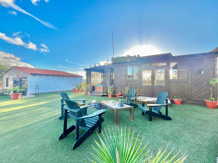 Image No.24-5 Bed Property for sale