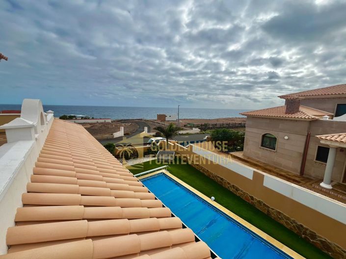 Image No.32-5 Bed Property for sale