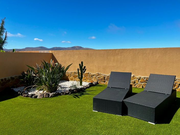 Image No.33-5 Bed Property for sale