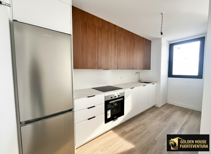 Image No.7-2 Bed Property for sale