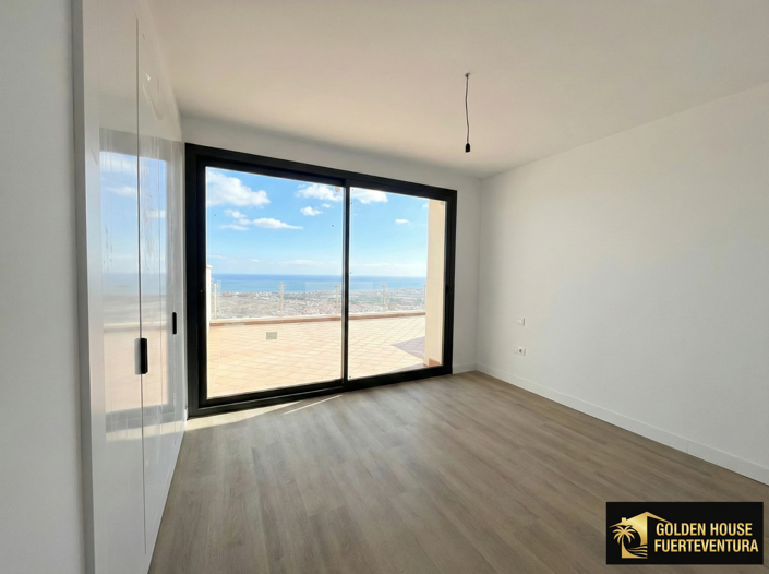 Image No.8-2 Bed Property for sale