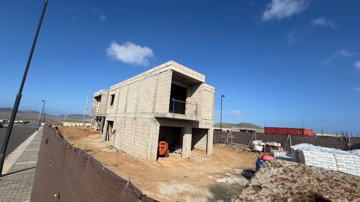 Image No.7-3 Bed Property for sale