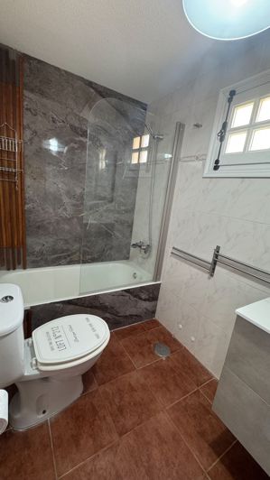 Image No.20-3 Bed Property for sale