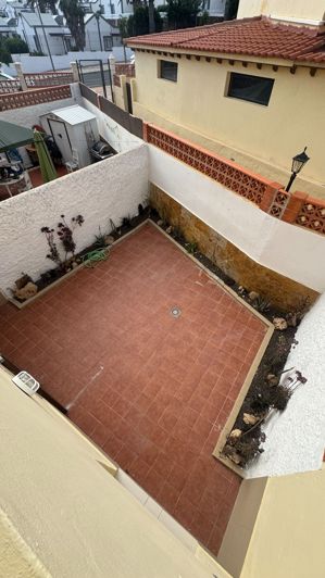 Image No.24-3 Bed Property for sale