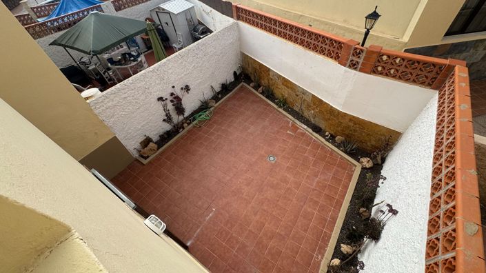 Image No.25-3 Bed Property for sale