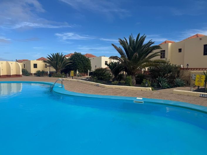 Image No.27-3 Bed Property for sale