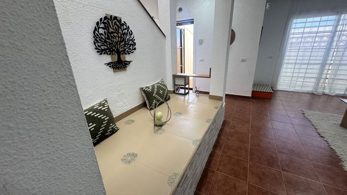 Image No.4-3 Bed Property for sale