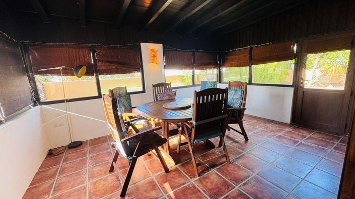 Image No.11-3 Bed Property for sale