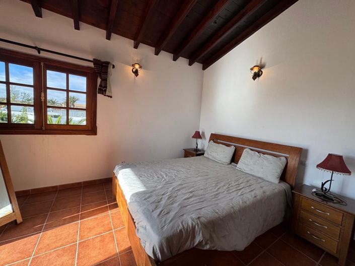 Image No.23-3 Bed Property for sale