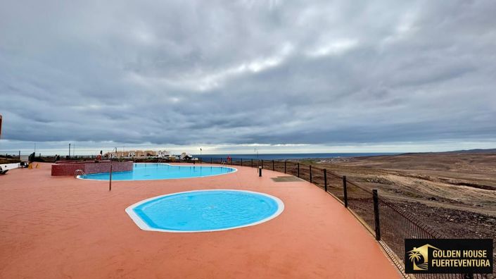 Image No.28-3 Bed Property for sale