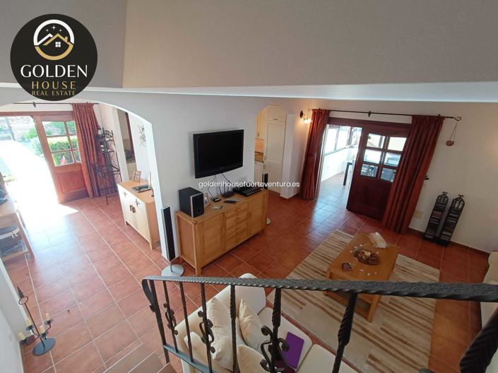 Image No.11-Propriété de 3 chambres à vendre à Triquivijate