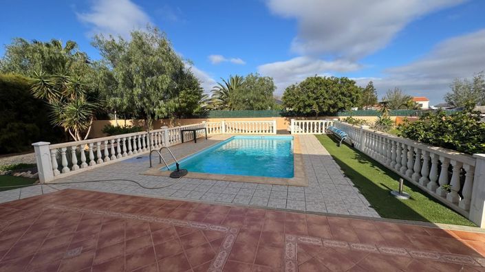 Image No.23-Propriété de 3 chambres à vendre à Triquivijate