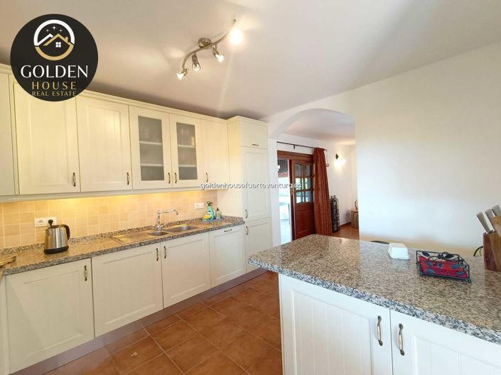 Image No.7-Propriété de 3 chambres à vendre à Triquivijate