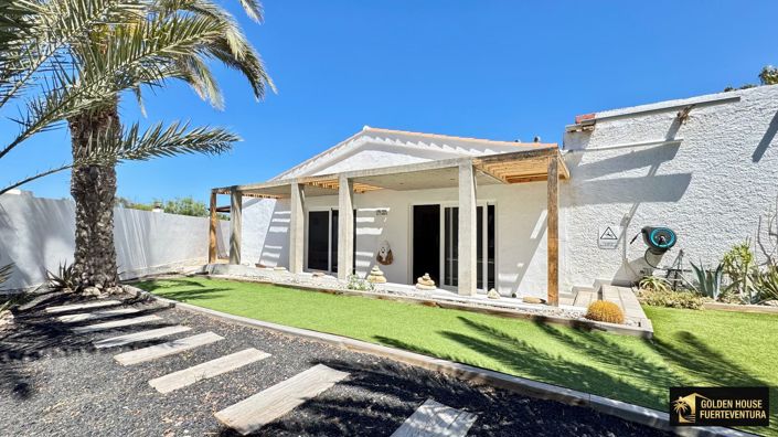 Image No.2-3 Bed Property for sale