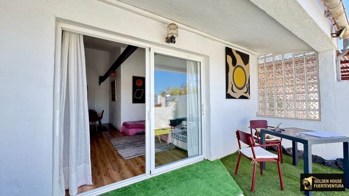 Image No.20-3 Bed Property for sale