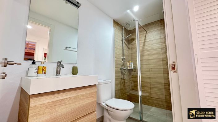 Image No.23-3 Bed Property for sale